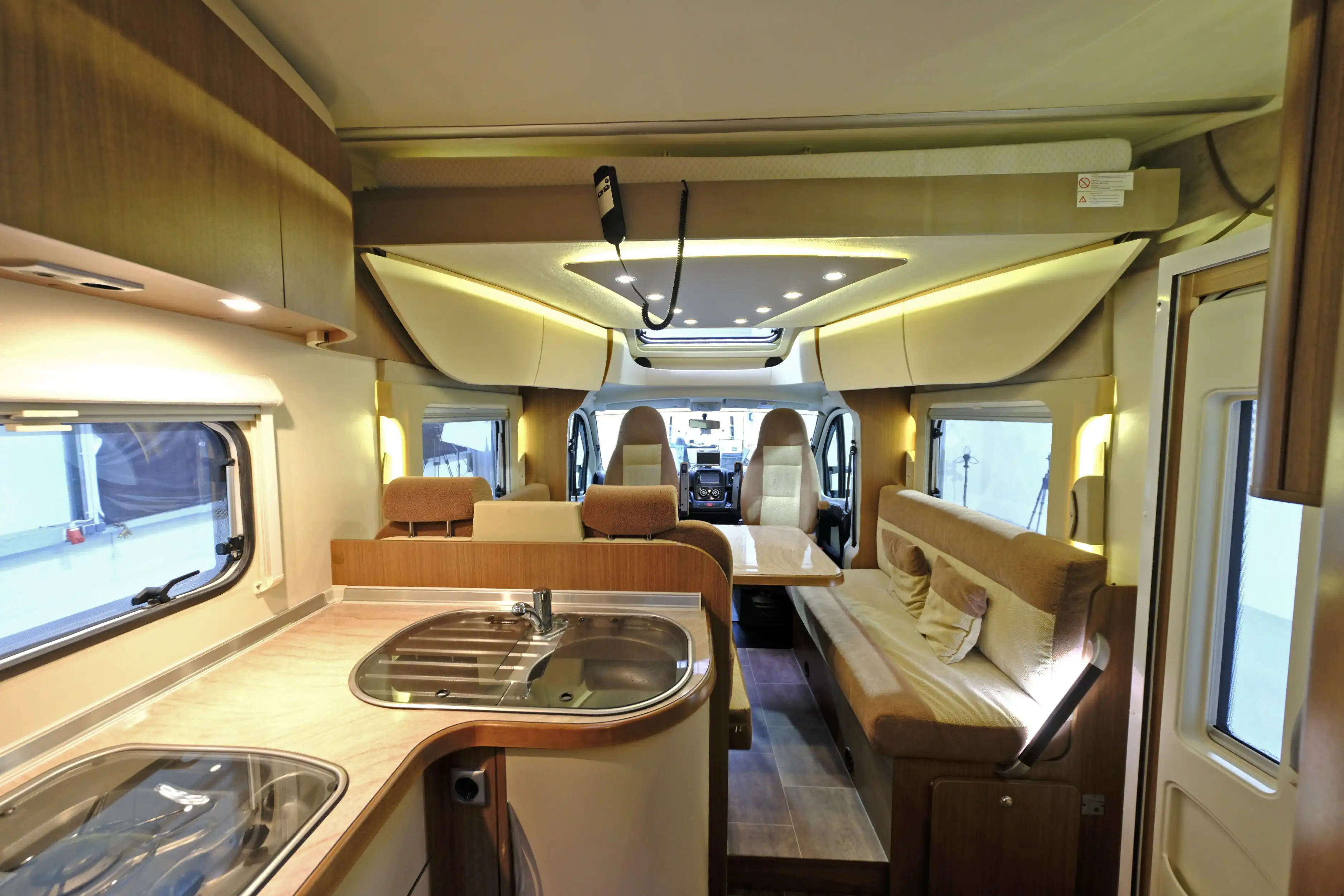 BUERSTNER Ixeo Plus 875 IT - Ansicht 8